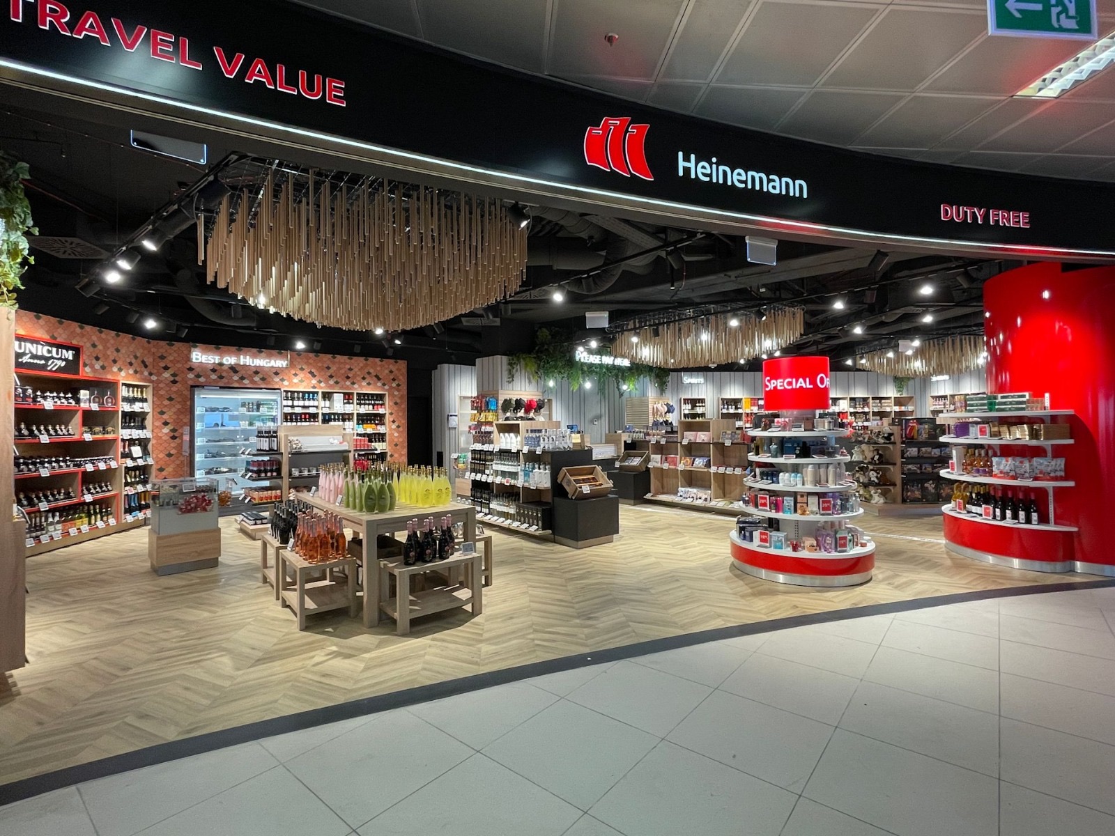 Gebr. Heinemann — Duty-Free Travel Value Store